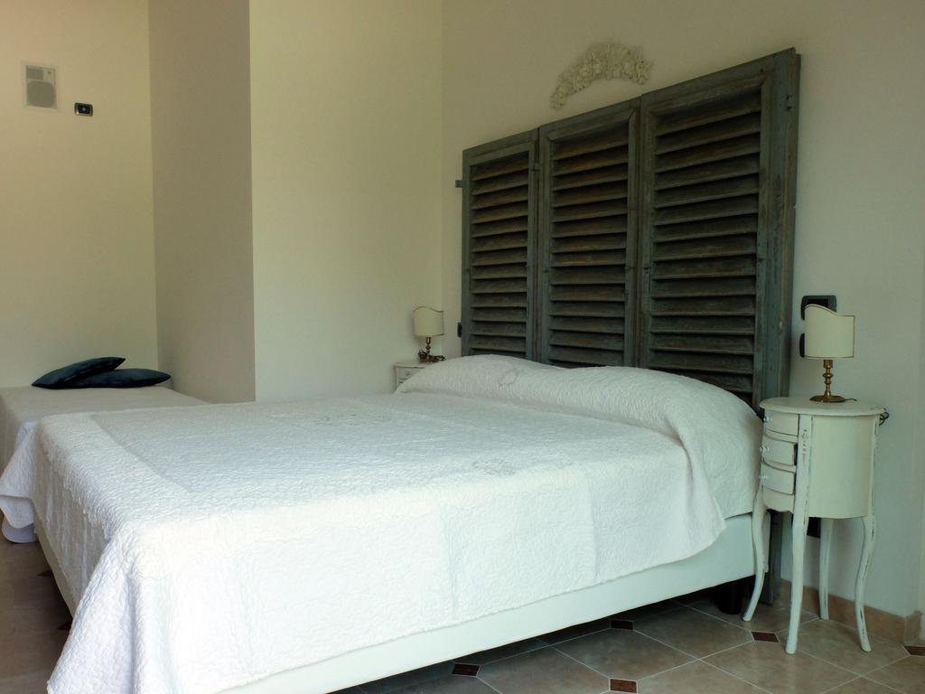 Garda & Golf Bed & Breakfast คาปริโน เวโรเนเซ ห้อง รูปภาพ
