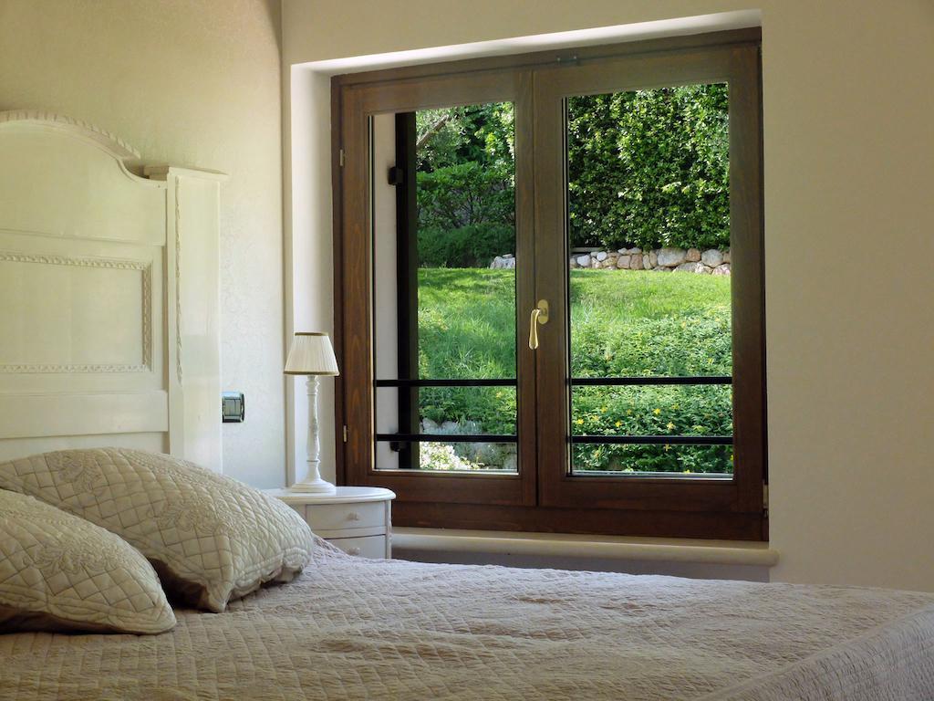 Garda & Golf Bed & Breakfast คาปริโน เวโรเนเซ ห้อง รูปภาพ